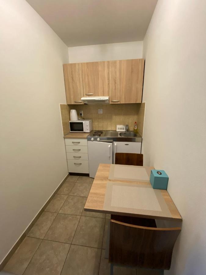Besenova Apartman Diamant Exterior foto