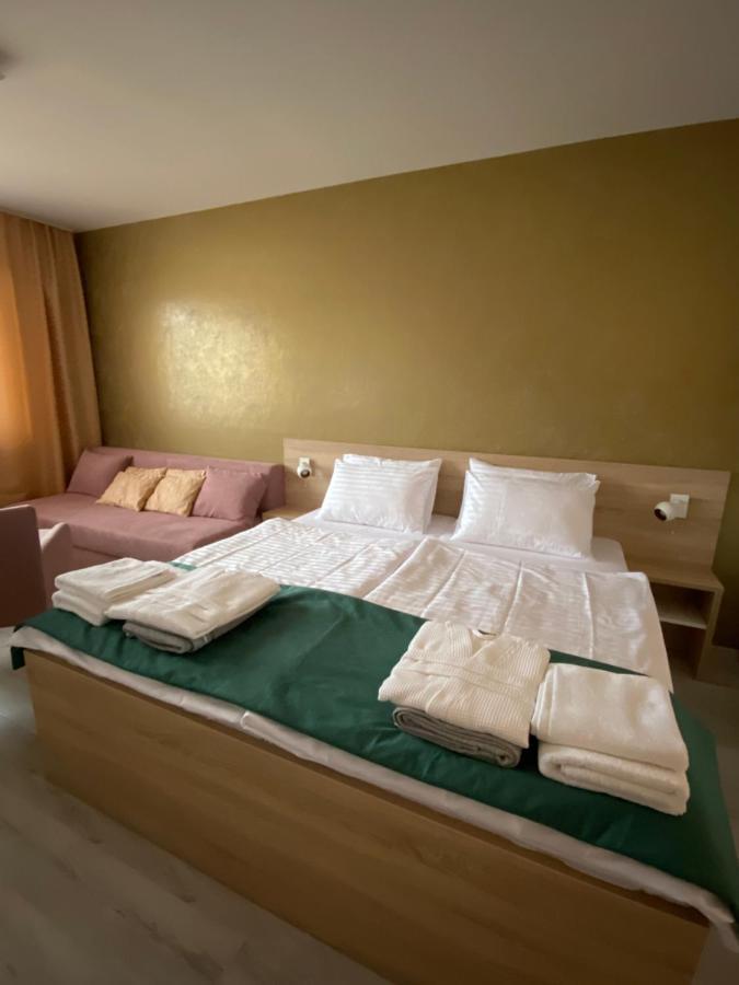 Besenova Apartman Diamant Exterior foto